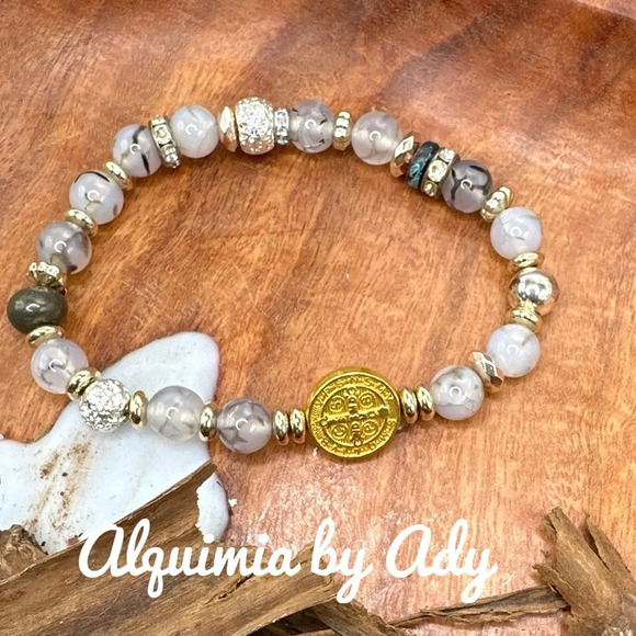 8mm rutilated Quartz rutile beaded bracelet Saint Benedict San Benito - Picture 1 of 2